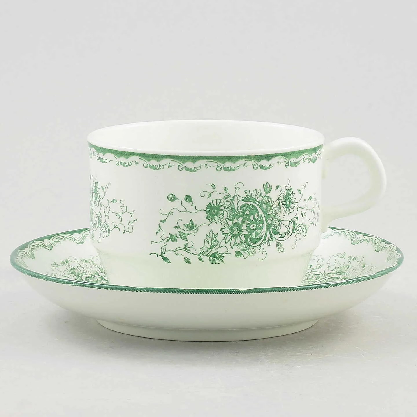 Rörstrand Gröna Anna 绿安娜花卉茶杯与碟