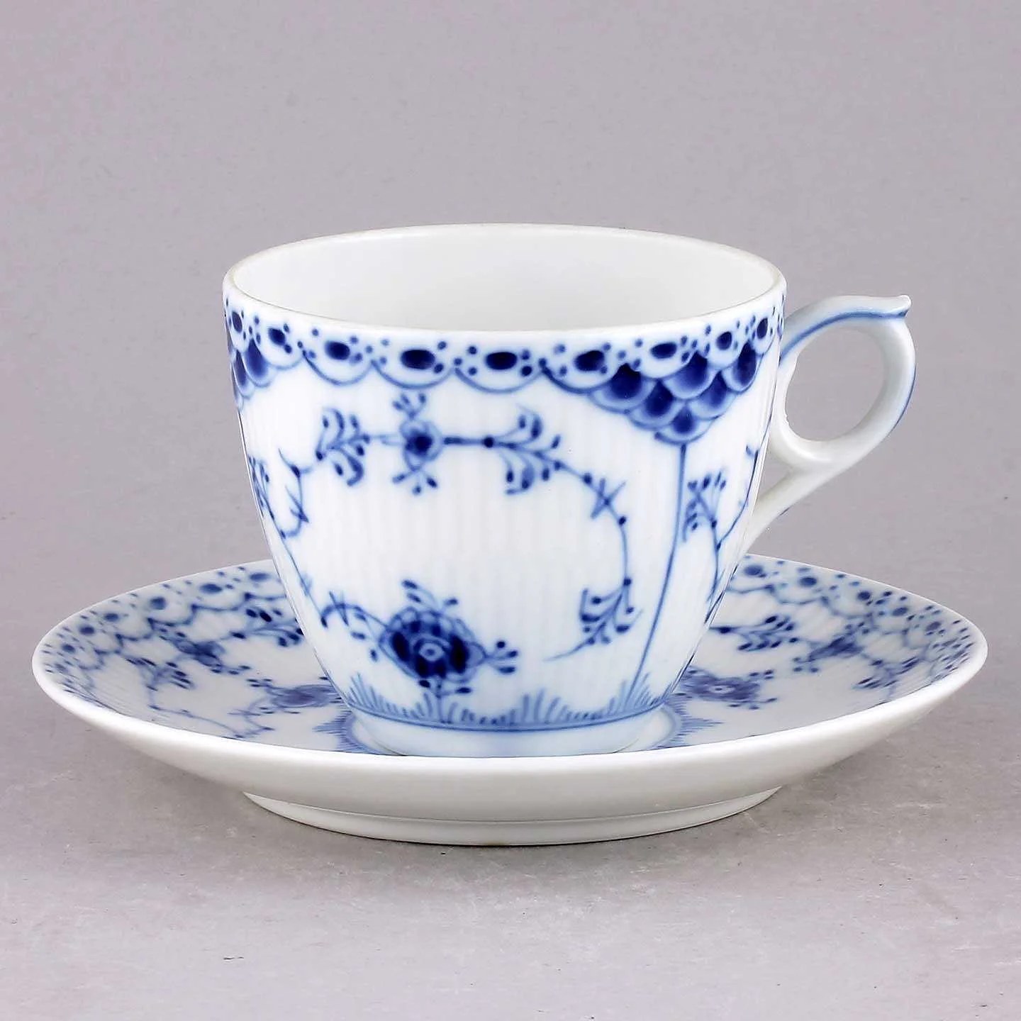 Royal Copenhagen 皇家哥本哈根蓝色半蕾丝咖啡杯碟